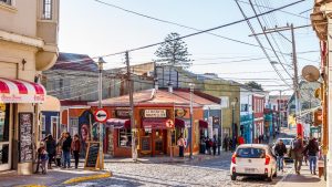 Lee más sobre el artículo Valparaíso es la región que recibirá más personas durante este 18 de septiembre